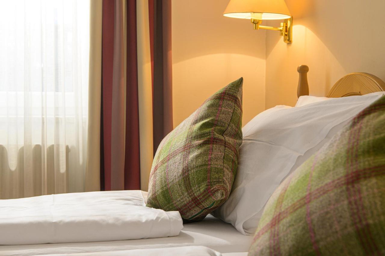 Aurora Appartements Inklusive Freiem Thermeneintritt บาดฮอฟกัสไตน์ ภายนอก รูปภาพ