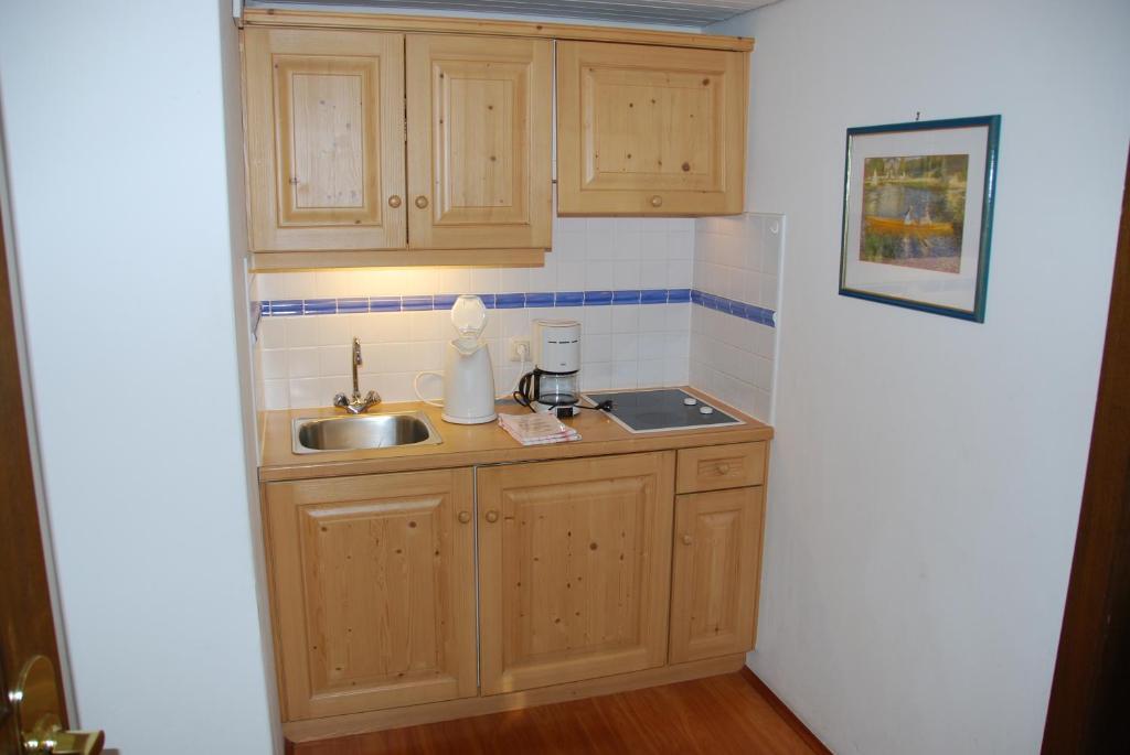Aurora Appartements Inklusive Freiem Thermeneintritt บาดฮอฟกัสไตน์ ห้อง รูปภาพ