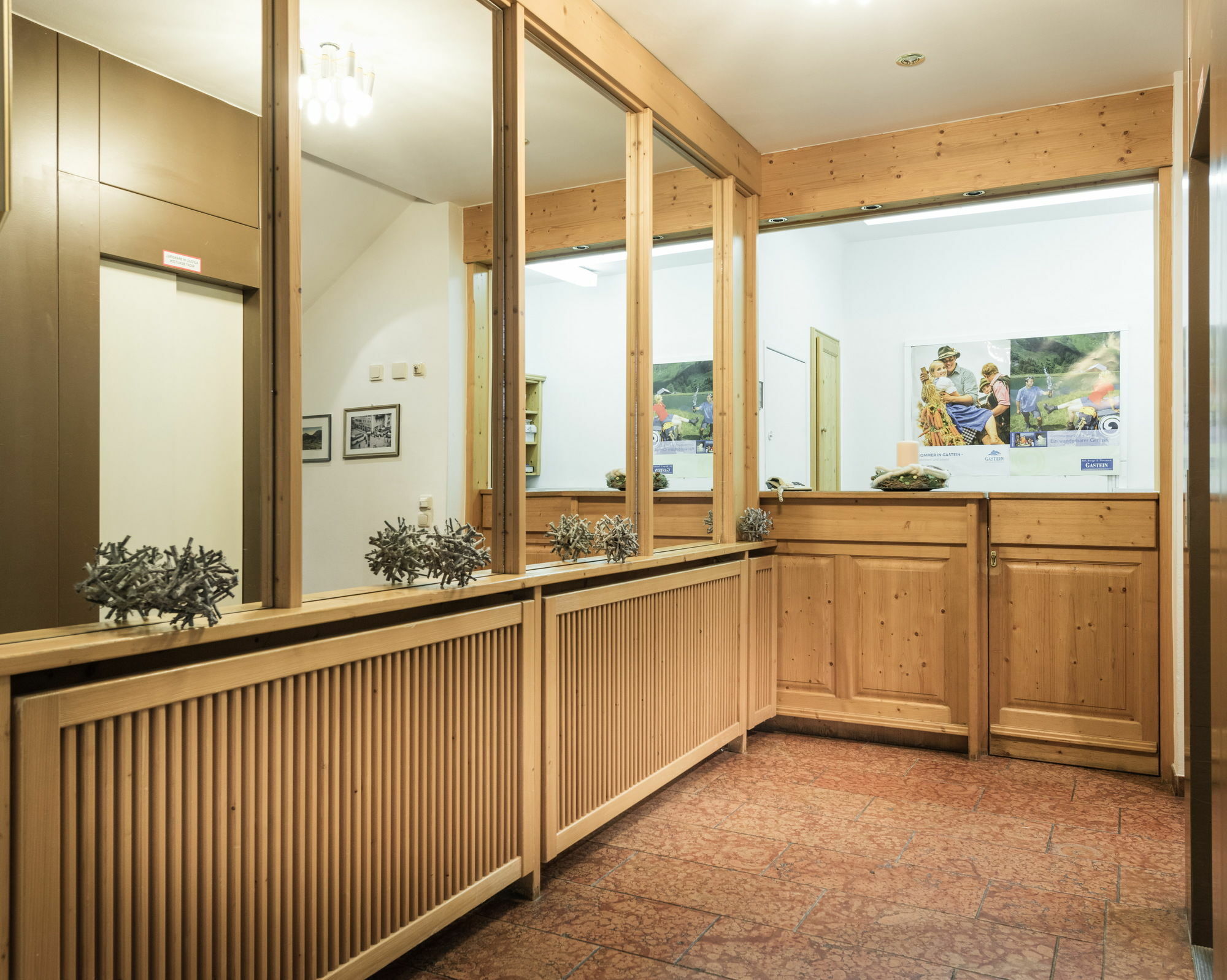 Aurora Appartements Inklusive Freiem Thermeneintritt บาดฮอฟกัสไตน์ ภายนอก รูปภาพ